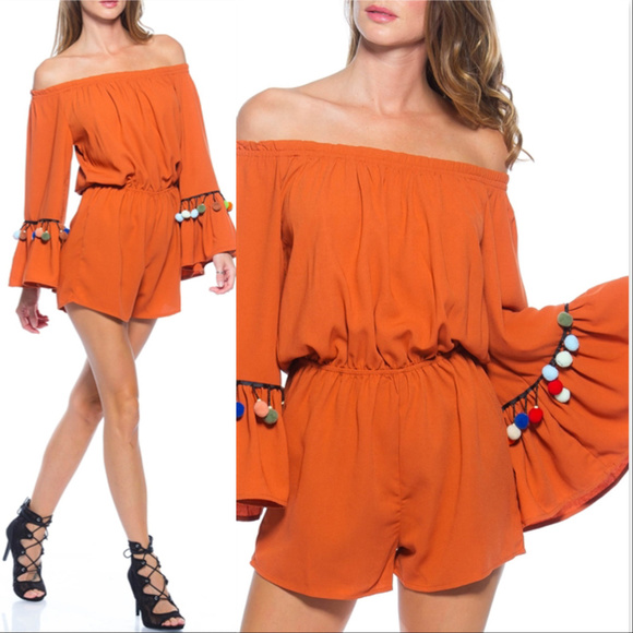 🔴LAST 1🔴 PLAYFUL POM POM DETAILED ROMPER - Picture 2 of 4